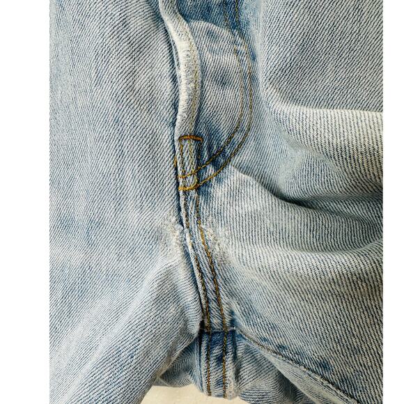 Levis 501 Light Blue Wash Button Fly Cutoff Refurbished Jean Shorts 36 - Picture 4 of 13